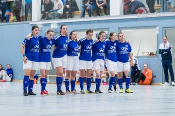 Bild 115 - F Loewinnen Hallen Cup